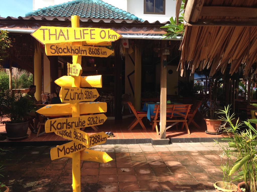 Thai Life Guesthouse Khaolak Khao Lak Esterno foto
