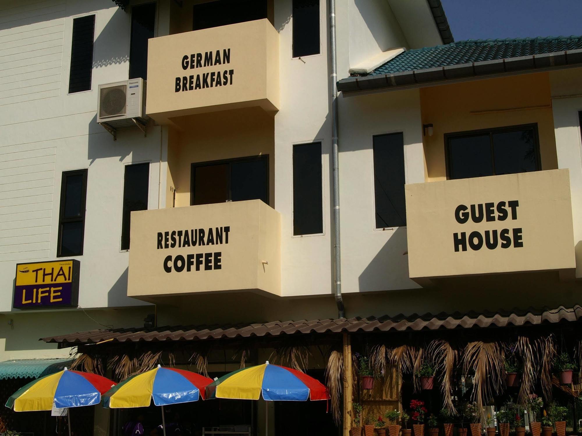 Thai Life Guesthouse Khaolak Khao Lak Esterno foto